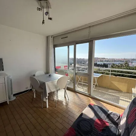 T2 Avec Ascenseur, Lave-linge, Parking Et Terrasse Proche - Fr-1-702-20